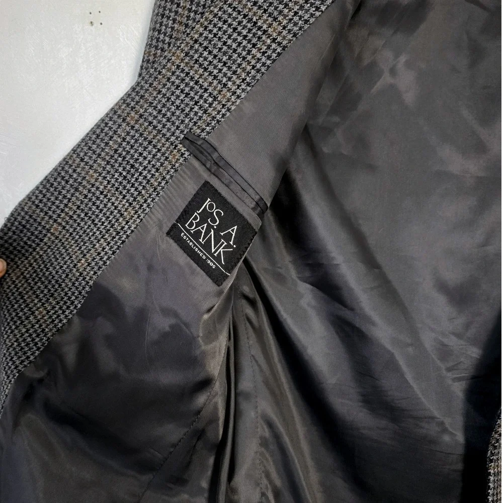 Jos A Bank Mens 40R Houndstooth Wool Blazer Sport Coat 2 Button Brown Gray Green